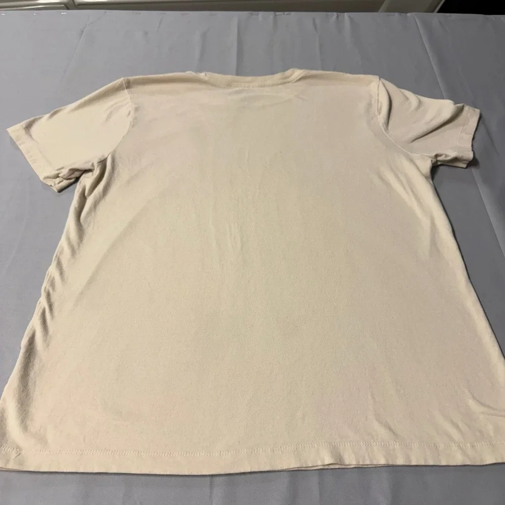 The North Face Womens Beige Grizzly Bear Graphic T-Shirt Size M Short Sleeve Tee - Picture 5 of 5